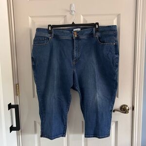 Lane Bryant Women's Cropped or Capri Blue Jeans